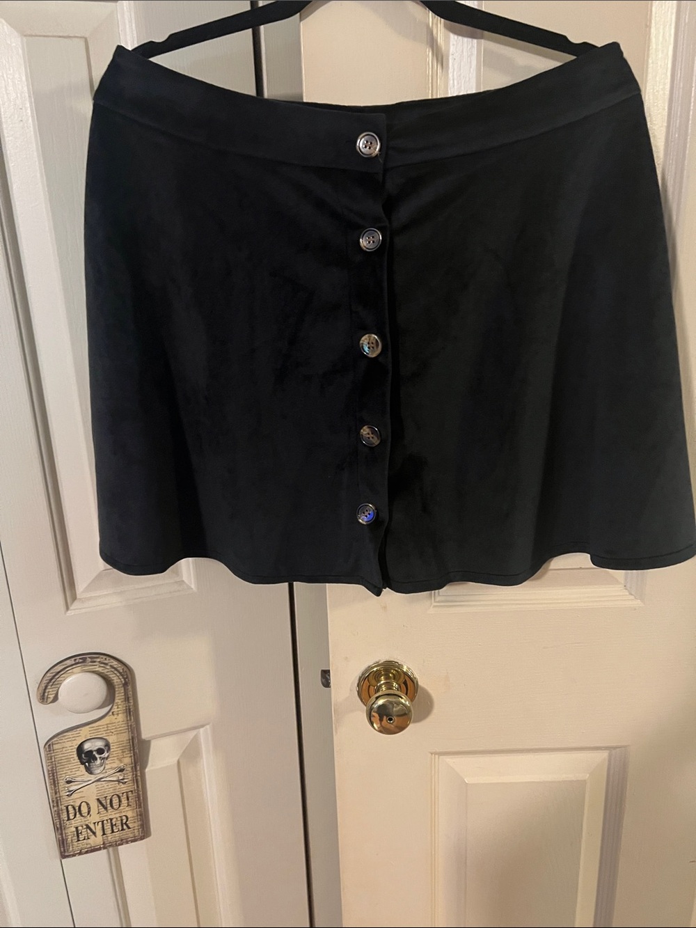SHEIN Black Button-Front Skater Skirt